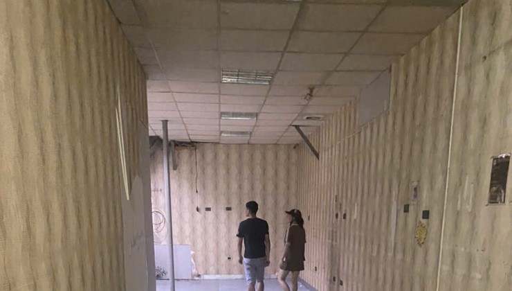 Cho thuê MBKD hàng ăn uống, Cà Phê MP Đặng Văn Ngữ   60 m2 - 2 tầng- Mt 3,5 m - Giá 18 Triệu (CTL)